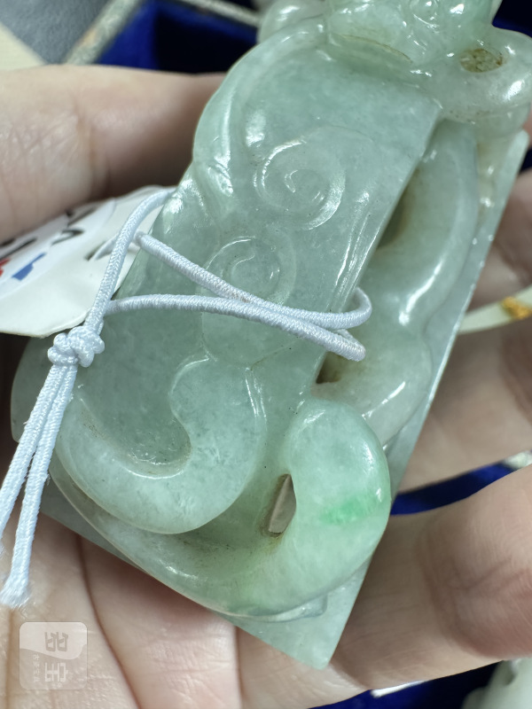 清 翡翠螭龙钮印 - 图5